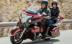 2019 Indian Roadmaster Elite hoành tráng kiểu cao bồi Mỹ ra mắt