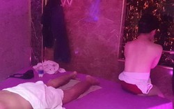 Gái 20 thoát y, kích dục cho khách nam trong tiệm massage Sài Gòn
