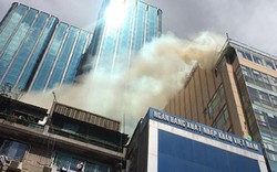 Cháy nhà hàng giữa trung tâm TP.HCM, khách và nhân viên tháo chạy thục mạng