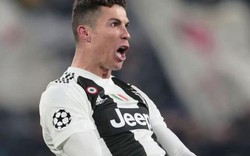 Tạo kỳ tích với Juve, Ronaldo được huyền thoại M.U gọi là "thánh sống"