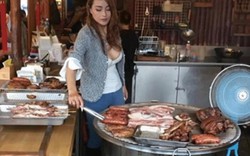 Cô gái bán thịt nướng nổi khắp thế giới vì vòng một "khủng" HOT nhất tuần