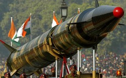Ấn Độ, Pakistan lên dây cót đọ tên lửa, Mỹ phải nhảy vào can