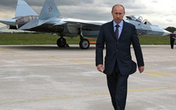 Putin hết lời ca ngợi chim sắt tàng hình Su-57