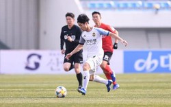 HLV Incheon United gửi thông điệp "cứng rắn" đến Công Phượng