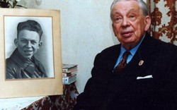Tiết lộ về cuộc đời thăng trầm của điệp viên huyền thoại Liên Xô