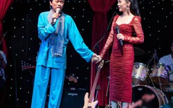 Hoài Linh mặc áo bà ba, nắm chặt tay "nữ hoàng Bolero"