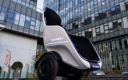 Segway S-Pod - Phương tiện di chuyển cá nhân độc đáo cho người cá tính