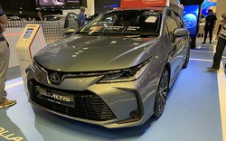 Cận cảnh Toyota Corolla Altis 2020 hoàn toàn mới tại Singapore Motor Show