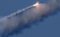 Phòng không Iran nhầm máy bay Ukraine là tên lửa hành trình