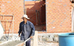 Hàng trăm gia đình nghèo có nhà mới từ Quỹ “1.000 đồng”