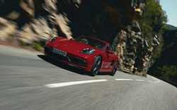 Bộ đôi siêu phẩm Porsche 718 Cayman GTS 4.0 và Boxster GTS 4.0 trình làng