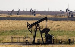 Lính Mỹ chặn đường quân Nga tới mỏ dầu Syria