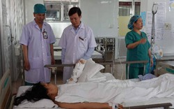 Vụ cô gái Bình Định bị chém đứt lìa tay: Mâu thuẫn khi đi tiểu tiện