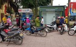 Sau công điện hỏa tốc, quê chị hai năm tấn vẫn “khóc ròng” vì nghẽn ATM