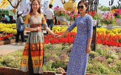 Người dân và du khách hào hứng "check-in" đường hoa Đà Nẵng