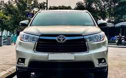 Cận cảnh Toyota Highlander phiên bản 7 chỗ hàng hiếm tại Việt Nam