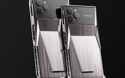 Cận cảnh cặp iPhone 11 Pro Cyberphones siêu "ngầu" của Caviar