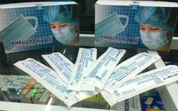 Khẩu trang cháy hàng: "Cổ phiếu khẩu trang" nóng cùng dịch virus corona