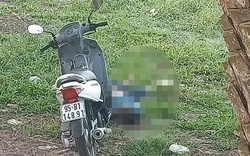 Thanh niên nằm chết bên cạnh xe máy, cơ thể dính nhiều vết máu