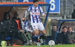 SC Heerenveen chỉ gặp đội "cầm đèn đỏ": Cơ hội cho Đoàn Văn Hậu?