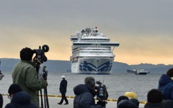 Nóng từ ổ dịch virus corona trên tàu du lịch bị cách ly, thêm 60 người nhiễm
