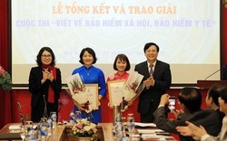 Trao giải cuộc thi viết về bảo hiểm xã hội, bảo hiểm y tế