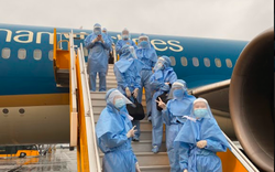 Cận cảnh 4 chuyến bay Vietnam Airlines từ châu Âu về nước khử trùng phòng dịch Covid-19