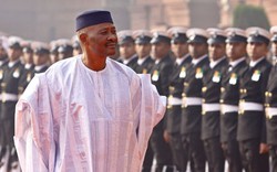 Tổng thống Mali từ chức sau cuộc đảo chính