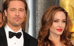 Cuối cùng, Brad và Angelina cũng đã đính hôn