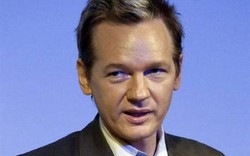 Ông chủ WikiLeaks làm MC truyền hình Nga
