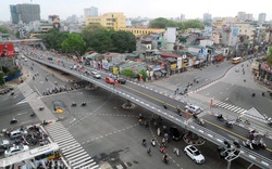 Cầu vượt thép đầu tiên tại Hà Nội thông xe, dân thoát ùn tắc