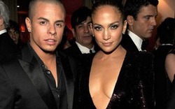 Lưu diễn, Jennifer Lopez vẫn dắt bồ trẻ theo