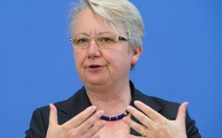 Nữ Bộ trưởng Giáo dục Đức bị tố đạo văn