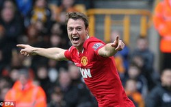 Jonny Evans sắp phải lên bàn mổ