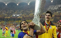 Tiền đạo Falcao  trở thành huyền thoại