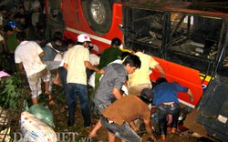 Trắng đêm cứu hộ tai nạn xe khách thảm khốc ở Đăk Lăk