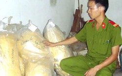 Truy quét vàng tặc, thu giữ 132kg cyanua