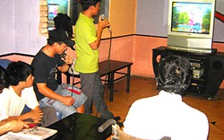 Chủ tịch xã quậy quán karaoke bị đề xuất khiển trách