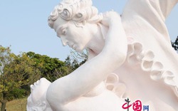 Công viên tình dục khiến Hàn Quốc &#34;dậy sóng&#34;