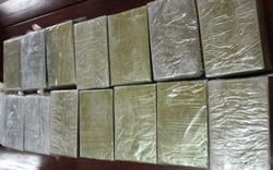 Tiêu diệt kẻ vận chuyển 20 bánh heroin