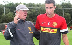 PHÁT HIỆN: Sir Alex còn ghi bàn nhiều hơn… Van Persie