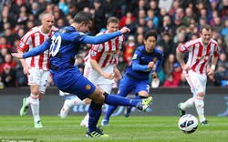 Stoke-M.U &#40;0-2&#41;: Van Persie giải hạn, Quỷ đỏ kéo sập Britannia