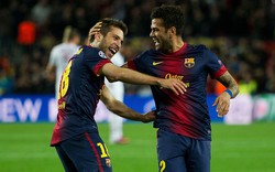 Hậu vệ cánh của Barca: “Lưỡi dao” kề nách Hùm