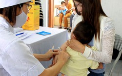 Tiêm bớt vaccin ảnh hưởng đến miễn dịch của trẻ