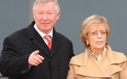 Sir Alex quyết định nghỉ hưu từ... 6 tháng trước