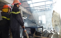 Cháy dữ dội ở bệnh viện y học cổ truyền Nghệ An