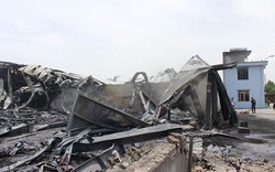Hiện trường vụ cháy lớn biến công ty mút xốp thành đống đổ nát
