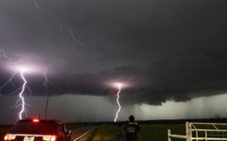 Mỹ: Bang Oklahoma lại bị bão hoành hành