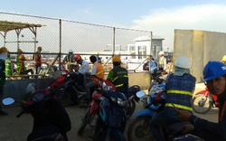 Cháy ở sân bay Nội Bài: Lửa bốc cao thiêu rụi hàng chục xe máy