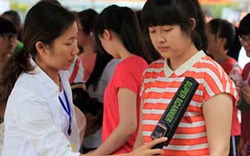 Trung Quốc: Khuyến khích uống thuốc... tránh thai để thi cho tốt
